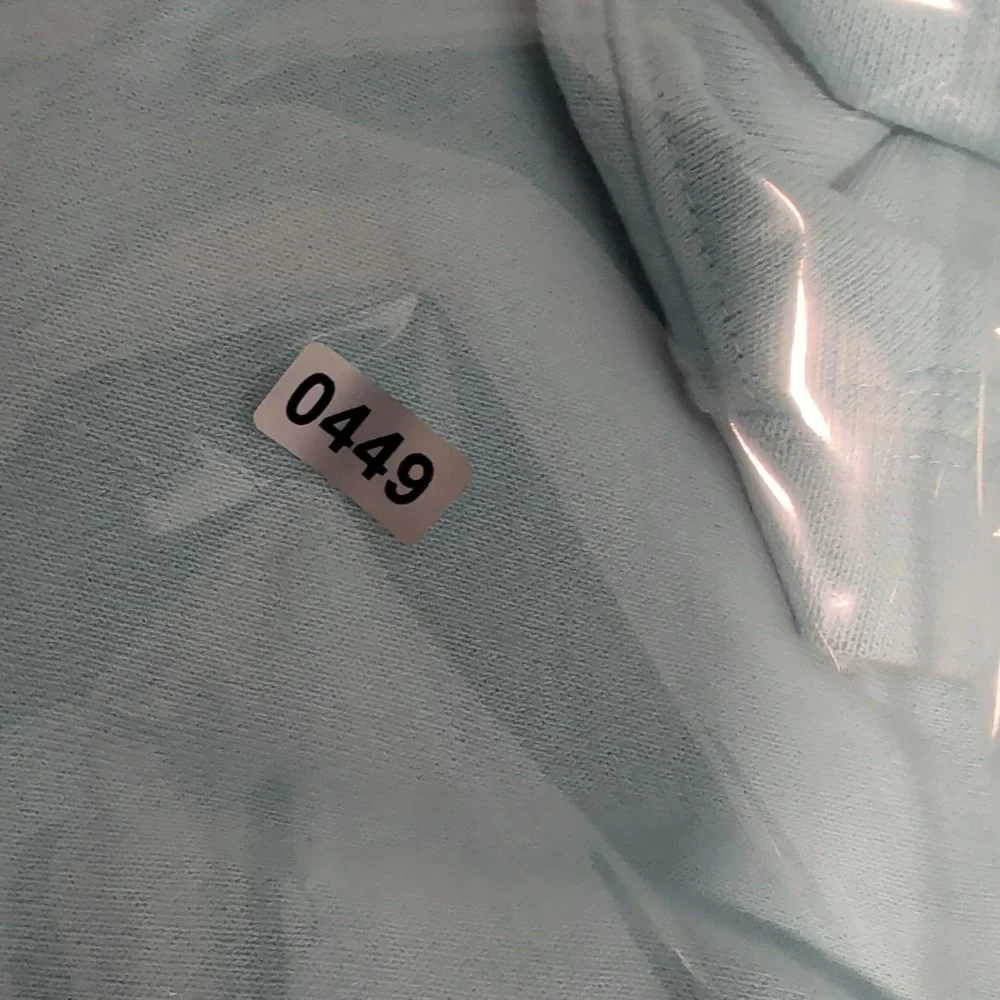 Quick‎ Silver Graphic Logo Crew Neck Classic Pullover Sweatshirt Sky Blue Size M